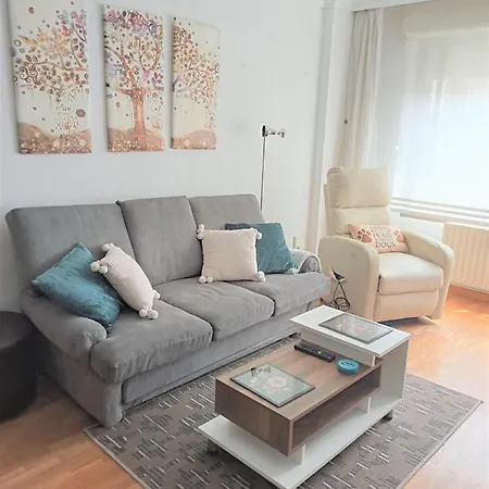 Confortable Y Luminoso Apartment *