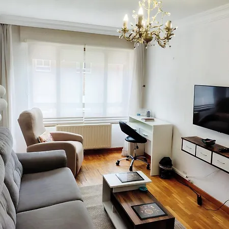 Confortable Y Luminoso Apartment